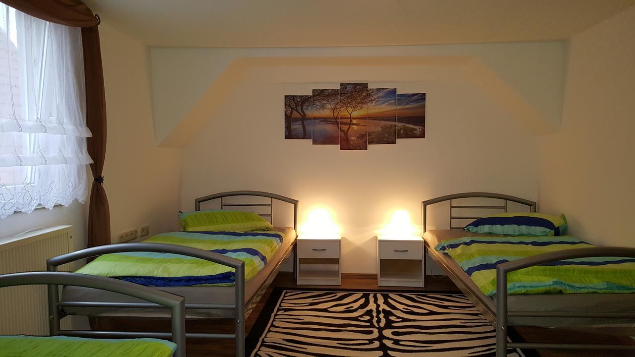 Appartement Stefan & Andrea à Lauingen Extérieur photo